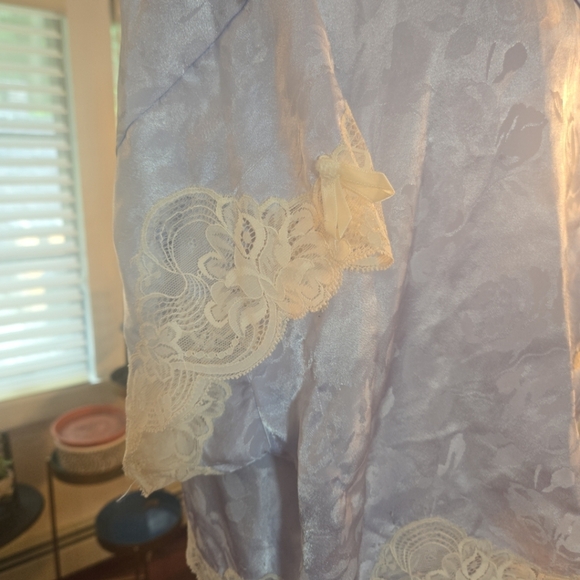 VTG Christian Dior Floral Lace Bow Satin Negligee Pajama Set Light Blue Large - Picture 6 of 15